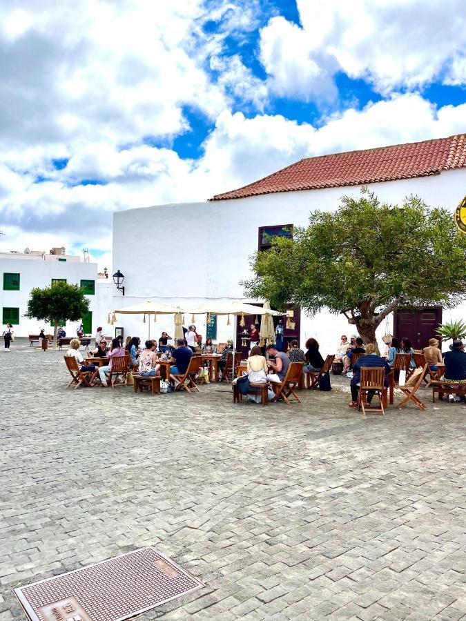 Luxury House Villa De Teguise Тегисе Экстерьер фото
